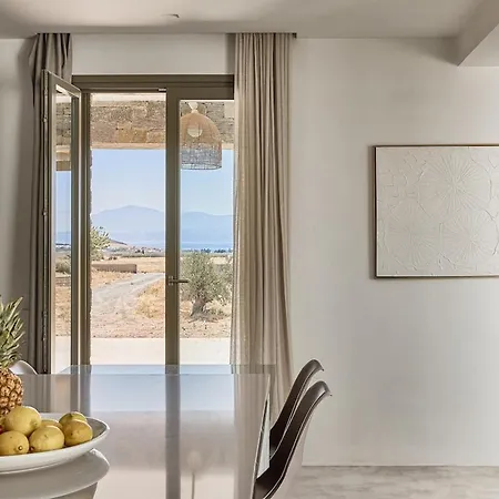 Brand New Luxury House Near Molos Beach! Páros
